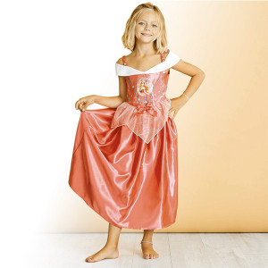 Costumații - MarketHome